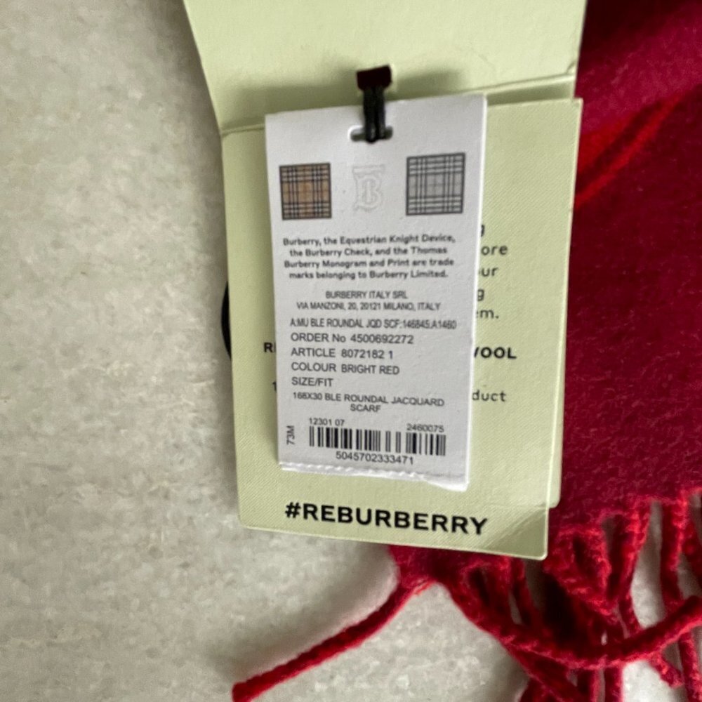Burberry Bright Red Reversible Roundal Scarf, 100% wool, with logo - Picture 11 of 11
